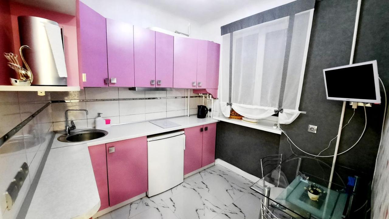 Puskin Close To Stefan Cel Mare Chişinǎu Buitenkant foto