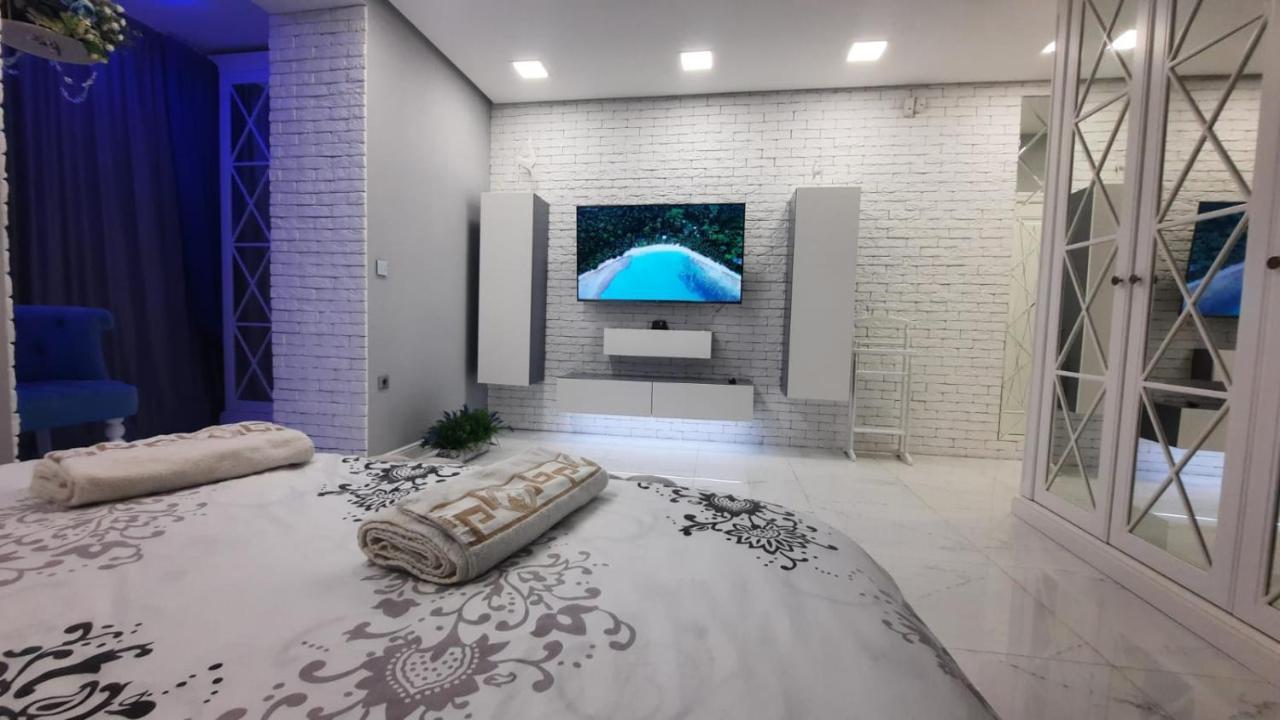 Puskin Close To Stefan Cel Mare Chişinǎu Buitenkant foto